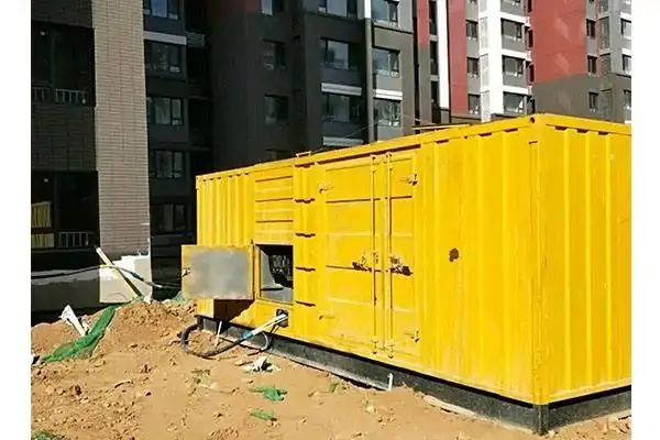 承留镇发电机租赁中燃油压力过低会对发动机的哪些部件造成损坏？