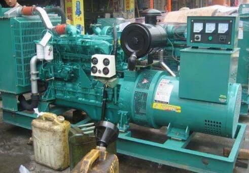 承留镇冬季启动柴油发电机时，如何避免电瓶过度放电？